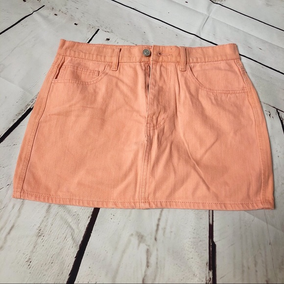 Forever 21 Dresses & Skirts - NWT Forever 21 jean skirt